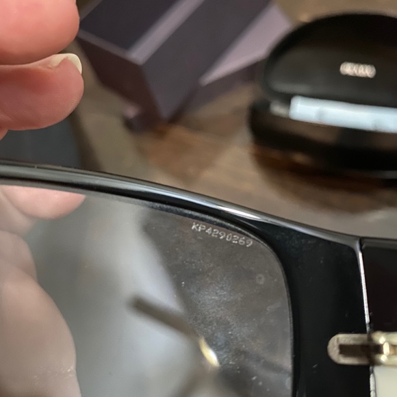 Prada Sunglasses - Picture 4 of 7